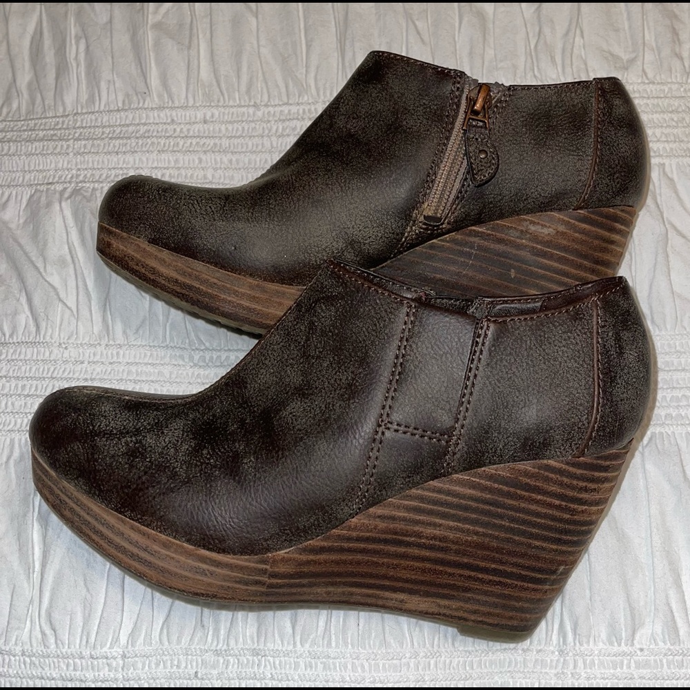 Dr. Scholl’s Harlie Wedge Ankle Boots
